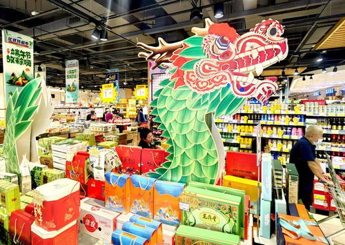 節(jié)前市場購銷兩旺，日用百貨迎消費(fèi)高峰